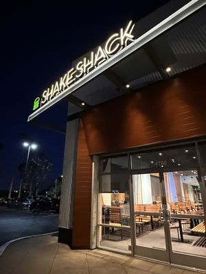 Shake Shack Marina Del Rey by null