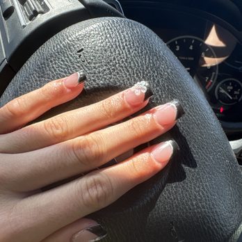 Designer Nails Studio - Nail Salons Near Me - Studio City, California Designer Nails Studio - Nail Salons Near Me - Studio City, California
