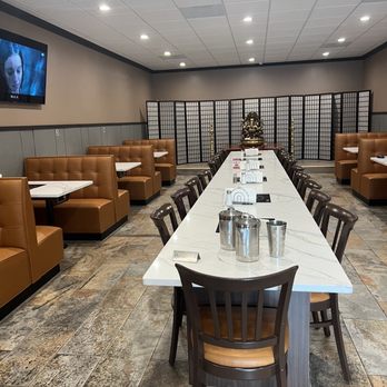 Chettinad Indian Cuisine - Seating - Indian Near Me - Beaverton, Oregon