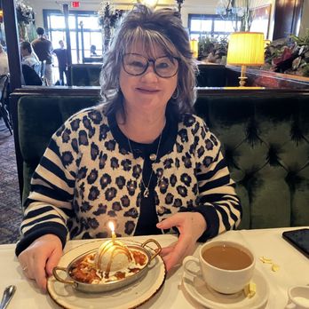 Old Ebbitt Grill - It's my birthday! - Bars Near Me - Washington, DC, District of Columbia