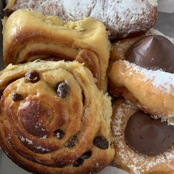 Photo of Kamehameha Bakery - Honolulu, HI, United States. Our bakery box