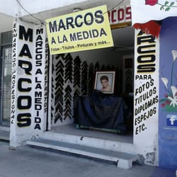 Marcos a la medida - Fachada