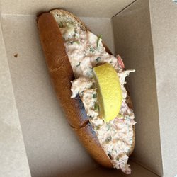 Lobster Shack - Crab and lobster roll