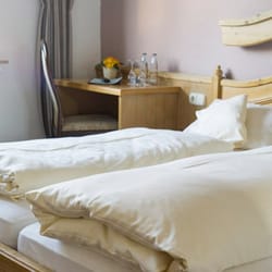 Hotel Schweizer Haus - Hotelzimmer