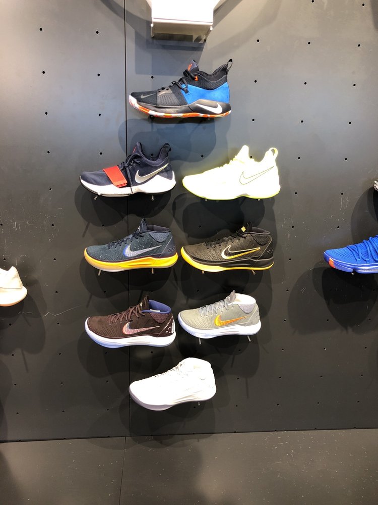 nike store marina del rey
