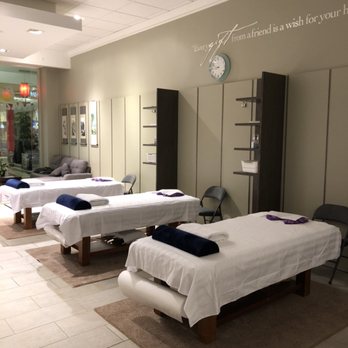 Better Massage - Location 1: Suite #388,Alderwood Mall - Massage Therapy Near Me - Lynnwood, Washington Better Massage - Location 1: Suite #388,Alderwood Mall - Massage Therapy Near Me - Lynnwood, Washington