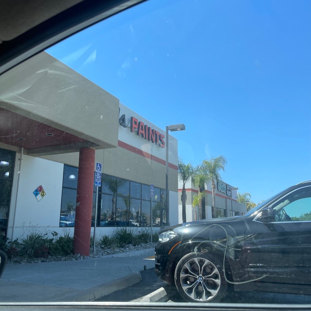 Dunn-Edwards Paints - Beware of this store and its extreme waits and lack of good service - Hardware Stores Near Me - Murrieta, California