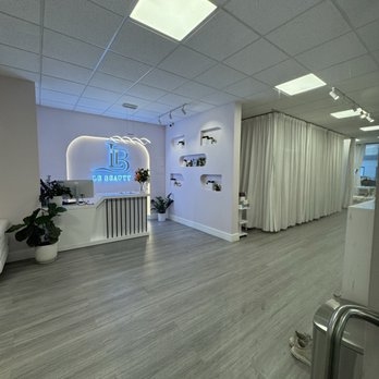 Le Beauty - Inside - Skin Care Near Me - New York, New York Le Beauty - Inside - Skin Care Near Me - New York, New York