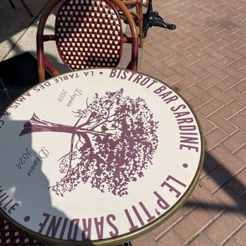Bar Sardine - Outdoor seating - Seafood Near Me - Dallas, Texas