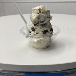 Handel's Homemade Ice Cream - Small Cheesecake with Oreo