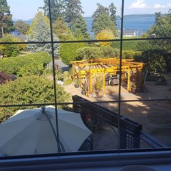 By The Sea BnB - View of garden from KING OCEAN VIEW SUITE w private bathroom