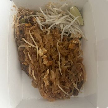 Sip Thai Zooom - Redmond - Pad Thai Beef 2 star spice level - Thai Near Me - Redmond, Washington Sip Thai Zooom - Redmond - Pad Thai Beef 2 star spice level - Thai Near Me - Redmond, Washington
