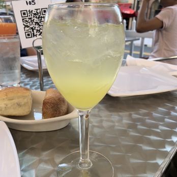 Carmelina's - Caprisecco - Italian Near Me - Boston, Massachusetts