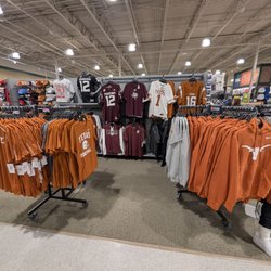 Only three UH hats, and a very small clearance of tshirts. They support all of the non-locals loud and proud. Do better.