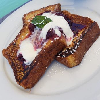 Le Garage - French toast - French Near Me - Sausalito, California Le Garage - French toast - French Near Me - Sausalito, California