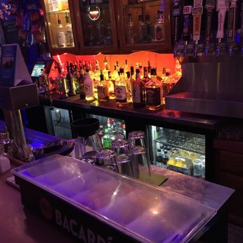 Harrys Lounge - Sports Bars Near Me - Sacramento, California Harrys Lounge - Sports Bars Near Me - Sacramento, California