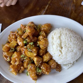 Temaki Sushi And Bar - Orange Chicken - Japanese Near Me - McMinnville, Tennessee Temaki Sushi And Bar - Orange Chicken - Japanese Near Me - McMinnville, Tennessee