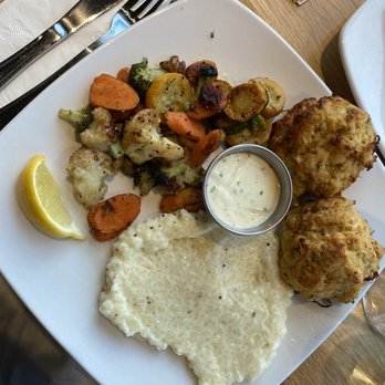 Federal Taphouse - Crab Cake Entree - Pizza Near Me - State College, Pennsylvania