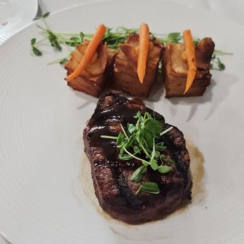 Ms Jane's - Filet Mignon with 1000 layered potatoes, and young carrots - Wine Bars Near Me - Fife, Washington Ms Jane's - Filet Mignon with 1000 layered potatoes, and young carrots - Wine Bars Near Me - Fife, Washington