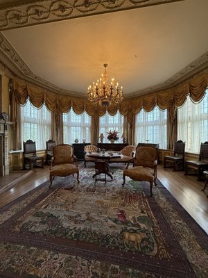 Casa Loma by null