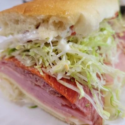 Baldinos Giant Jersey Subs by null