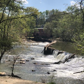 South Fork Rail Trail - Scenery along the route. - Hiking Near Me - Lincolnton, North Carolina South Fork Rail Trail - Scenery along the route. - Hiking Near Me - Lincolnton, North Carolina