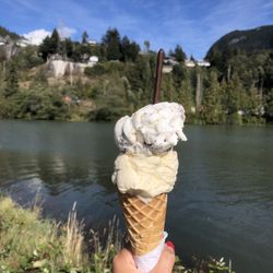 Narwhals Ice Cream - Double scoop