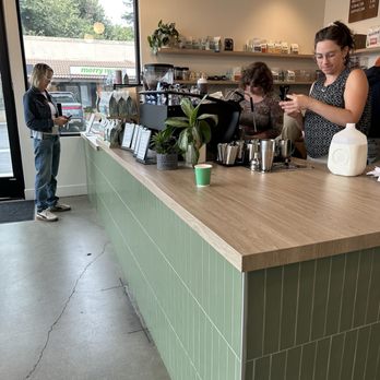 Naysayer Coffee Roasters - Baristas in action - Coffee & Tea Near Me - Napa, California