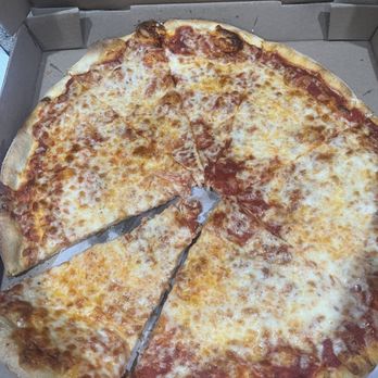 Grande Pizza - Large cheese pie. - Pizza Near Me - Peoria, Arizona Grande Pizza - Large cheese pie. - Pizza Near Me - Peoria, Arizona