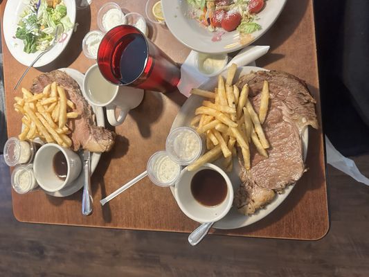 Maddy's Paddy Cafe by null