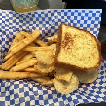 Natural State Provisions - Burgers Near Me - Indianapolis, Indiana