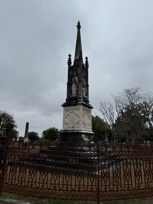 Magnolia Cemetery Trust by null