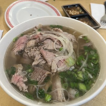 Saigon Vietnamese Restaurant - Beef Pho with Beef Steak and Brisket - Vietnamese Near Me - Tracy, California Saigon Vietnamese Restaurant - Beef Pho with Beef Steak and Brisket - Vietnamese Near Me - Tracy, California