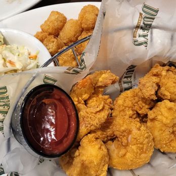 Duffy's Sports Grill - Fried shrimp with coleslaw and tater tots - Sports Bars Near Me - Boca Raton, Florida