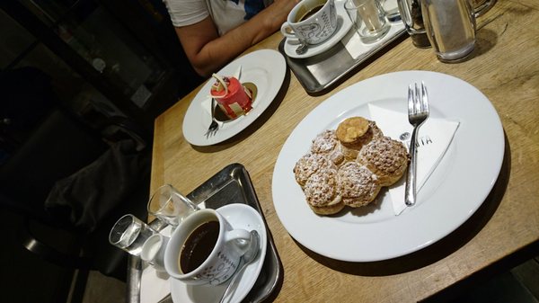 Momenta Cafe by null