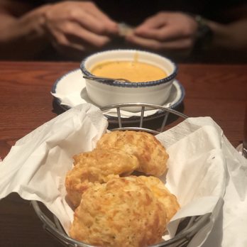 Red Lobster - Cheddar biscuits + Lobster Bisque - Seafood Near Me - Smyrna, Georgia Red Lobster - Cheddar biscuits + Lobster Bisque - Seafood Near Me - Smyrna, Georgia