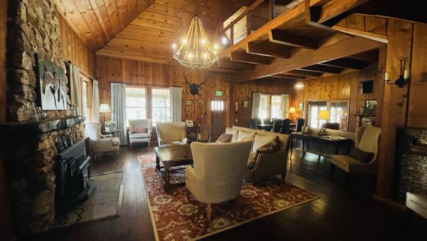 Sierra Sky Ranch, a boutique hotel by null