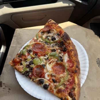 Bob's Pizzeria - Pizza Near Me - Kailua, Hawaii Bob's Pizzeria - Pizza Near Me - Kailua, Hawaii