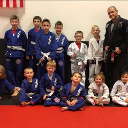 Brasa Jiu-Jitsu Highwood - Brasa Jiu-Jitsu Highwood  Kids (4-7 yrs)  Youth (7-12 yrs) Classes Teens (13-15yrs) Adults 16+ yrs Classes for all genders and levels!