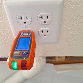 Wayne's Electric - Receptacle wiring and replacement - Electricians Near Me Wayne's Electric - Receptacle wiring and replacement - Electricians Near Me