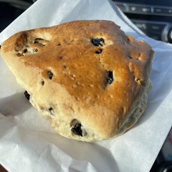 Black Rock Coffee Bar - Blueberry scone - Coffee & Tea Near Me - Webster, Texas