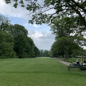 Pine Hills Country Club - Some have straight drives - Country Clubs Near Me - Taylor, Pennsylvania Pine Hills Country Club - Some have straight drives - Country Clubs Near Me - Taylor, Pennsylvania