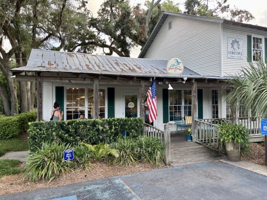 Dulce Dough Donuts & Bakery by null