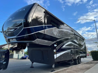 Ceramic Coating Experts ! - Your finish is continuously bombarded with harsh contaminants that can cause damage, and that over time will reduce the gloss and clarity of the surfaces. Regular detailing to deep-clean these areas help to remove all of these contaminants that get onto the paint, and then traditionally a wax or sealant would be applied to prevent new contamination and to add gloss as well. Ceramic Coating Experts ! - Your finish is continuously bombarded with harsh contaminants that can cause damage, and that over time will reduce the gloss and clarity of the surfaces. Regular detailing to deep-clean these areas help to remove all of these contaminants that get onto the paint, and then traditionally a wax or sealant would be applied to prevent new contamination and to add gloss as well.