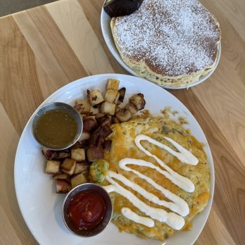 Yolk - Las Colinas - El Torero Scrambler - Coffee & Tea Near Me - Irving, Texas Yolk - Las Colinas - El Torero Scrambler - Coffee & Tea Near Me - Irving, Texas