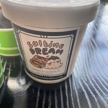 Long Beach Creamery - Saltine Dream (Pint) - Ice Cream & Frozen Yogurt Near Me - Long Beach, California Long Beach Creamery - Saltine Dream (Pint) - Ice Cream & Frozen Yogurt Near Me - Long Beach, California