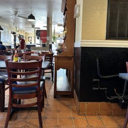 Pepo's Cuban Cafe - Decoration of the Building