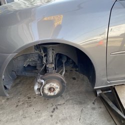 Uncle Musa Tire Shop - naked wheel