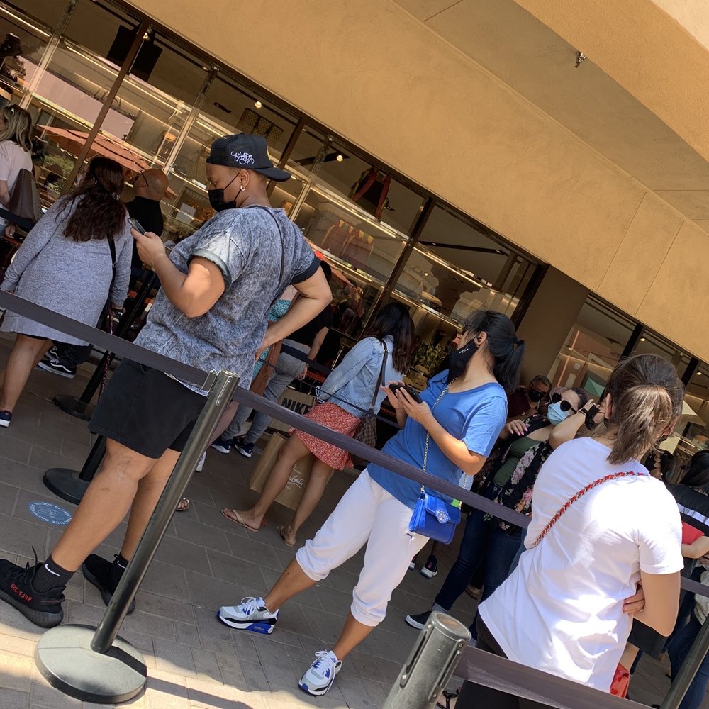 About an hour plus wait without an appointment About an hour plus wait without an appointment