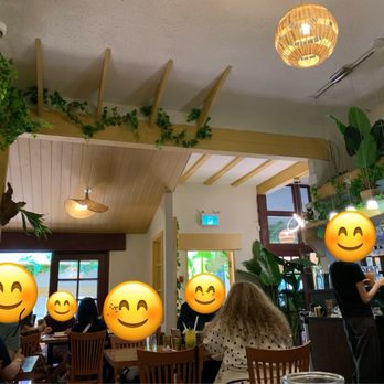 Rens Cafe & Bistro - Looking towards Hastings Streer from the booths in the back - Thai Near Me - Burnaby, British Columbia Rens Cafe & Bistro - Looking towards Hastings Streer from the booths in the back - Thai Near Me - Burnaby, British Columbia